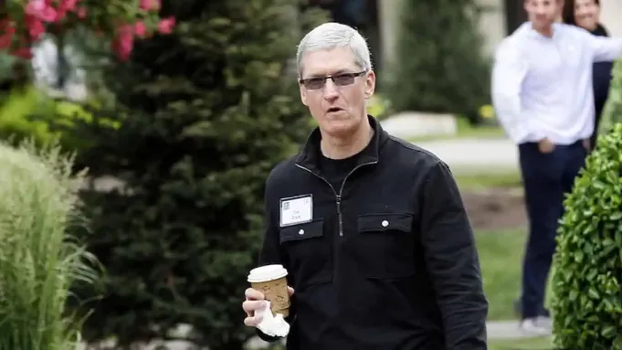 震惊！爱泼斯坦邮件曝光：他曾极力撮合前微软高管与库克会面